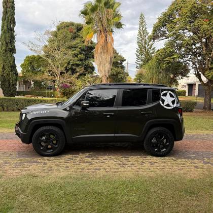 JEEP RENEGADE 2.0 16V TURBO DIESEL WILLYS 4P 4X4 AUTOMÁTICO JEEP RENEGADE 2.0 16V TURBO DIESEL WILLYS 4P 4X4 AUTOMÁTICO